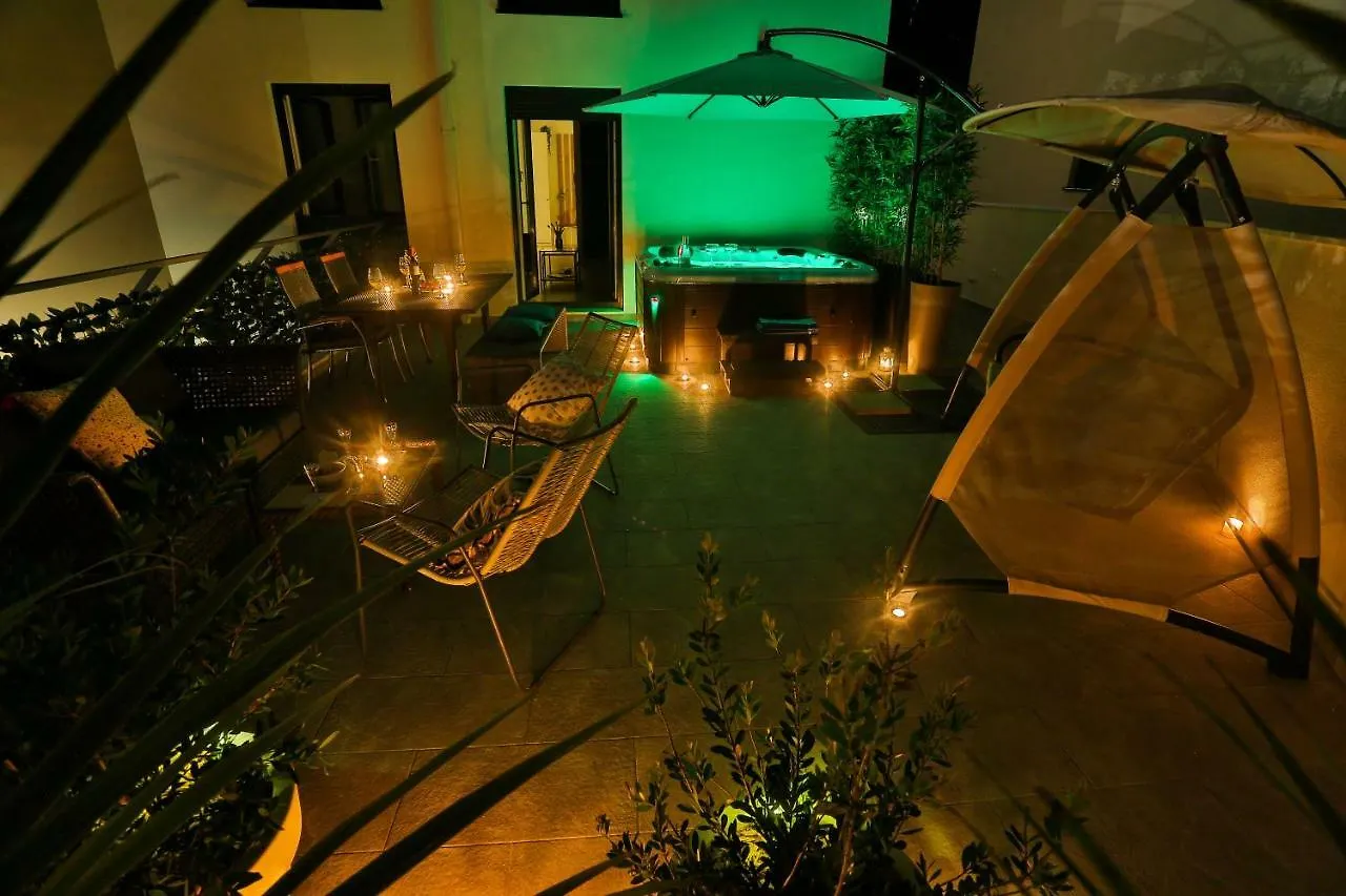 Luxury Urban Villa Apartments With Jacuzzi Σπλιτ 0*,  Κροατία